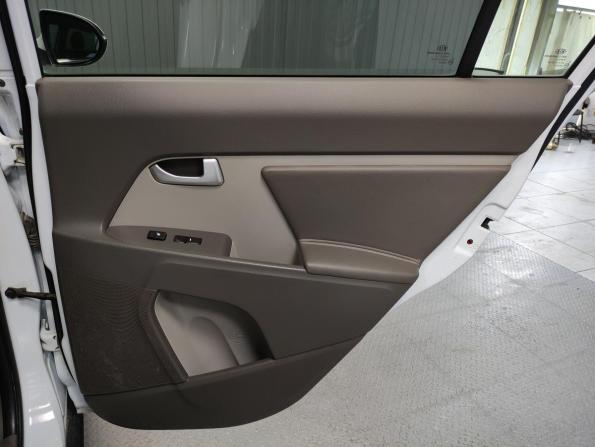 Kia Sportage III с пробегом 2011 года, цена 1 350 000 рублей, 147300 км, внедорожник, Автокод Объявления