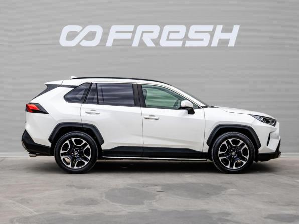 Toyota RAV4 V (XA50) с пробегом 2019 года, цена 3 150 000 рублей, 92431 км, внедорожник, Автокод Объявления