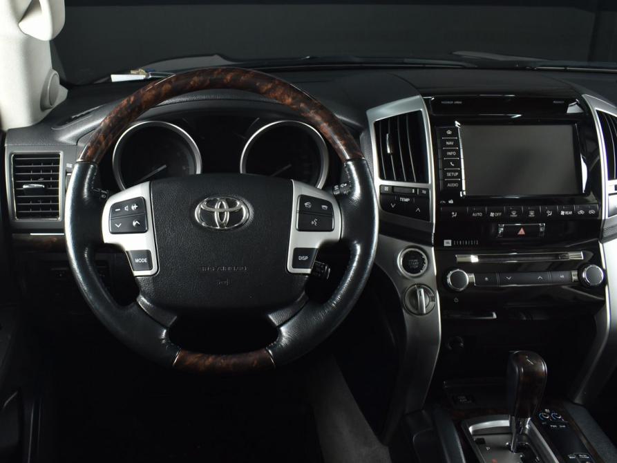 Toyota Land Cruiser 200 Series Рестайлинг 1 Кемерово  - изображение 8