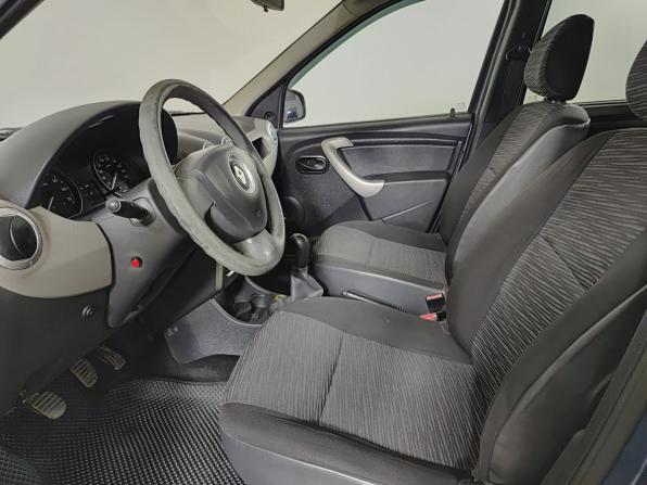 Renault Logan I Рестайлинг с пробегом 2010 года, цена 550 000 рублей, 137281 км, седан, Автокод Объявления
