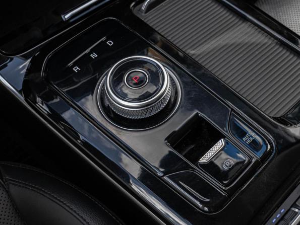 Kia K5 III с пробегом 2025 года, цена 3 680 000 рублей, 35021 км, седан, Автокод Объявления