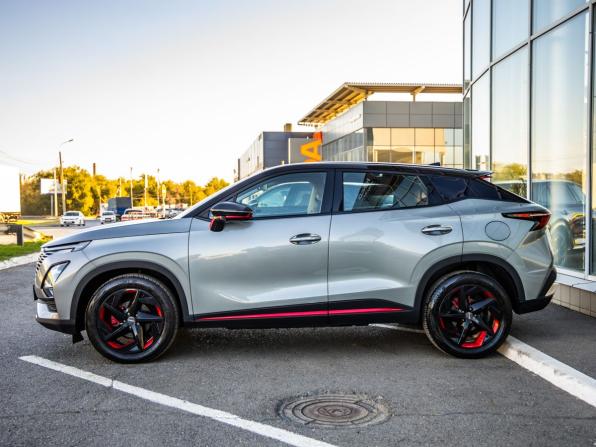 Omoda C5 I с пробегом 2022 года, цена 1 698 000 рублей, 48365 км, внедорожник, Автокод Объявления