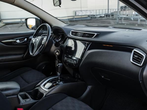 Nissan Qashqai II с пробегом 2015 года, цена 1 097 000 рублей, 157291 км, внедорожник, Автокод Объявления