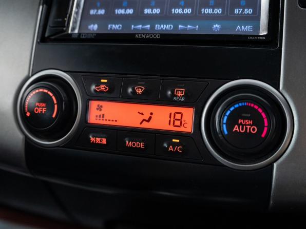 Nissan Tiida I с пробегом 2009 года, цена 695 000 рублей, 184965 км, хэтчбек, Автокод Объявления