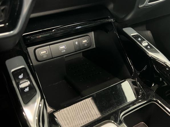 Kia Sorento IV с пробегом 2021 года, цена 4 500 000 рублей, 90789 км, внедорожник, Автокод Объявления