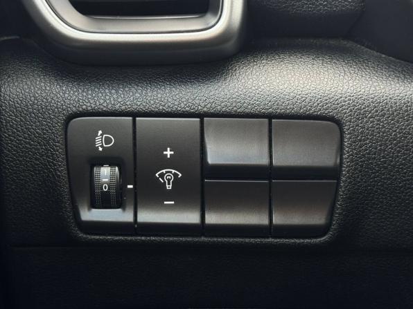 Kia Sportage IV Рестайлинг с пробегом 2018 года, цена 1 859 000 рублей, 101056 км, внедорожник, Автокод Объявления