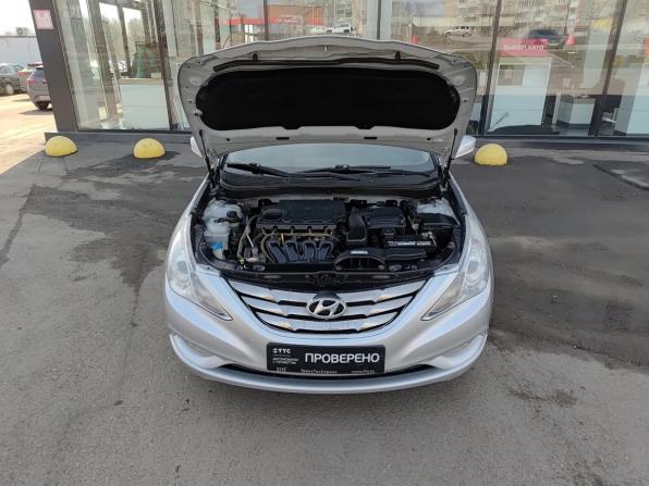 Hyundai Sonata VI (YF) с пробегом 2010 года, цена 862 800 рублей, 198412 км, седан, Автокод Объявления