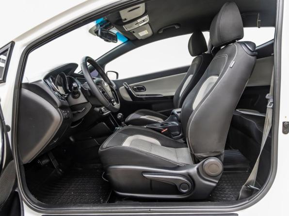 Kia Ceed II с пробегом 2015 года, цена 978 000 рублей, 177265 км, хэтчбек, Автокод Объявления