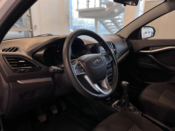 Lada (ВАЗ) Vesta I с пробегом 2018 года, цена 1 061 000 рублей, 34003 км, универсал, Автокод Объявления