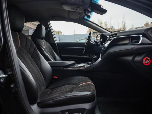 Toyota Camry VIII (XV70) с пробегом 2019 года, цена 2 689 000 рублей, 127000 км, седан, Автокод Объявления