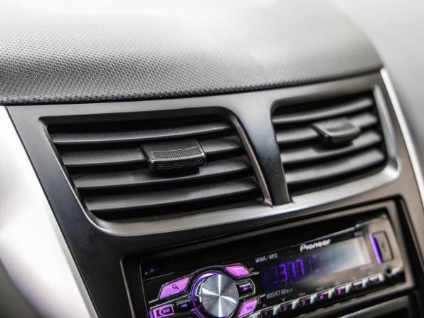 Hyundai Solaris I с пробегом 2013 года, цена 587 000 рублей, 279954 км, седан, Автокод Объявления