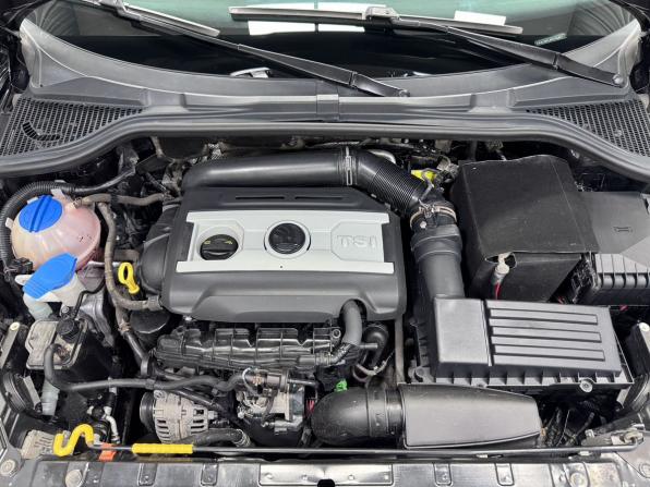 Skoda Yeti I Рестайлинг с пробегом 2014 года, цена 1 400 000 рублей, 135957 км, внедорожник, Автокод Объявления