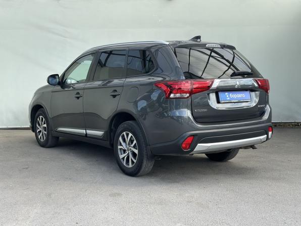 Mitsubishi Outlander III Рестайлинг 2 с пробегом 2018 года, цена 1 990 000 рублей, 148915 км, внедорожник, Автокод Объявления