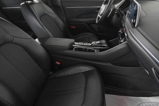 Hyundai Sonata VIII (DN8) с пробегом 2021 года, цена 2 099 000 рублей, 132000 км, седан, Автокод Объявления