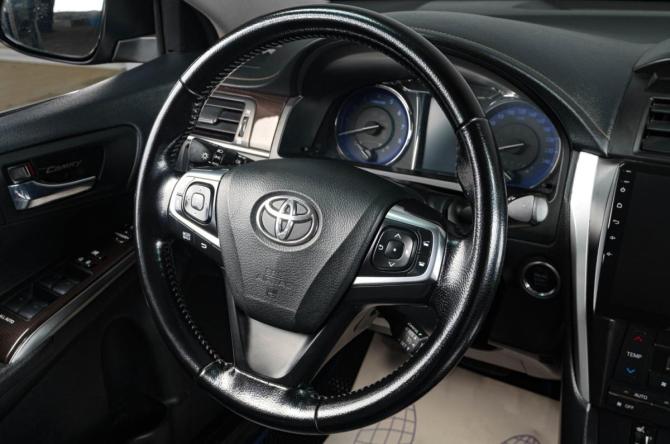 Toyota Camry VII (XV50) Рестайлинг с пробегом 2016 года, цена 1 999 000 рублей, 220000 км, седан, Автокод Объявления