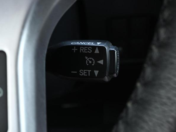 Toyota Land Cruiser Prado 150 Series с пробегом 2012 года, цена 3 150 000 рублей, 272650 км, внедорожник, Автокод Объявления