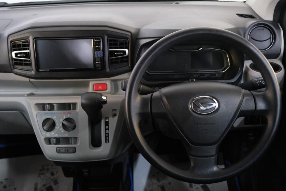 Daihatsu Mira e:S II Омск  - изображение 12