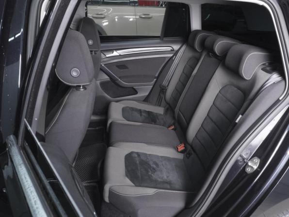 Volkswagen Golf VII с пробегом 2014 года, цена 1 330 000 рублей, 93330 км, универсал, Автокод Объявления