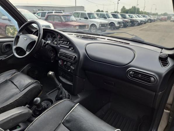Chevrolet Niva I с пробегом 2007 года, цена 377 000 рублей, 23767 км, внедорожник, Автокод Объявления