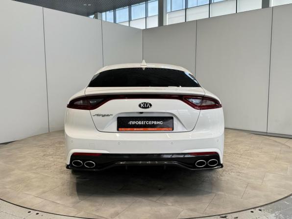 Kia Stinger I с пробегом 2018 года, цена 2 590 000 рублей, 73255 км, лифтбек, Автокод Объявления