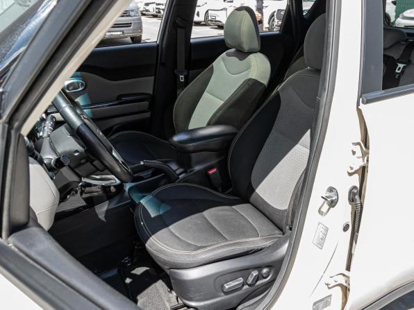 Kia Soul II с пробегом 2014 года, цена 1 100 000 рублей, 323113 км, хэтчбек, Автокод Объявления