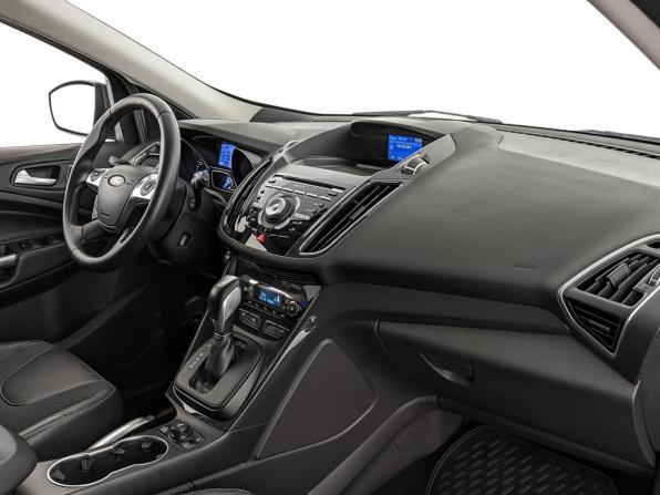 Ford Kuga II с пробегом 2013 года, цена 1 500 000 рублей, 68511 км, внедорожник, Автокод Объявления