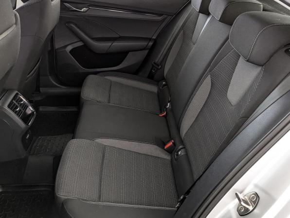 Skoda Octavia IV (A8) с пробегом 2021 года, цена 1 999 000 рублей, 145049 км, лифтбек, Автокод Объявления