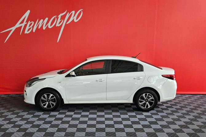 Kia Rio IV с пробегом 2020 года, цена 1 215 000 рублей, 170262 км, седан, Автокод Объявления