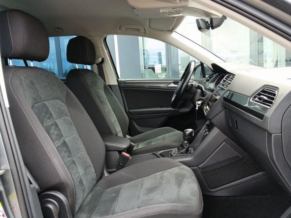 Volkswagen Tiguan II с пробегом 2018 года, цена 2 189 000 рублей, 209038 км, внедорожник, Автокод Объявления