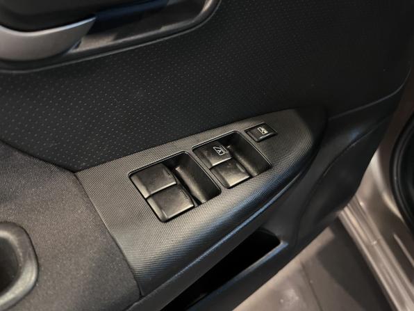 Nissan Note I Рестайлинг с пробегом 2011 года, цена 530 000 рублей, 261223 км, хэтчбек, Автокод Объявления