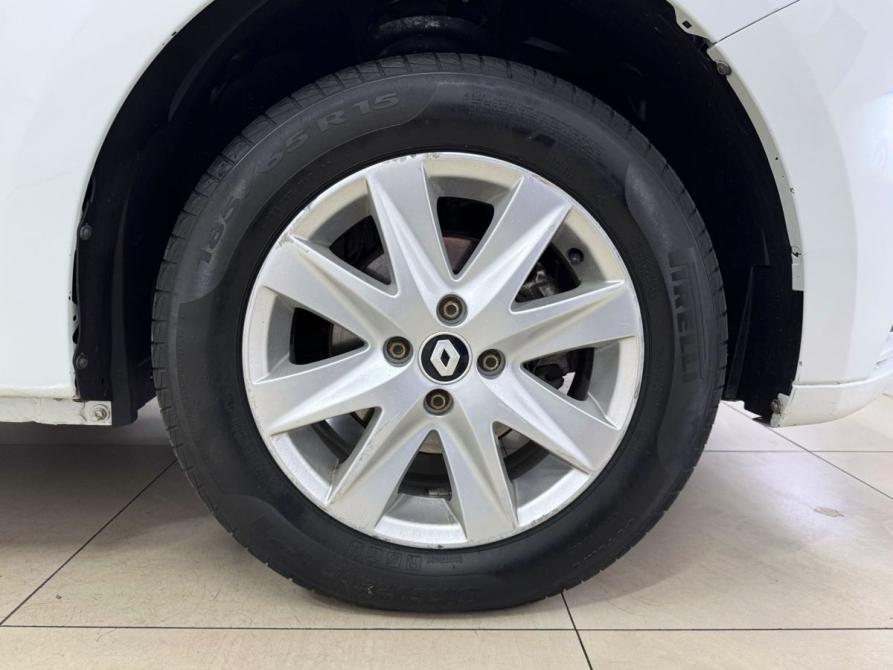 Renault Logan II Рестайлинг Ставрополь  - изображение 17