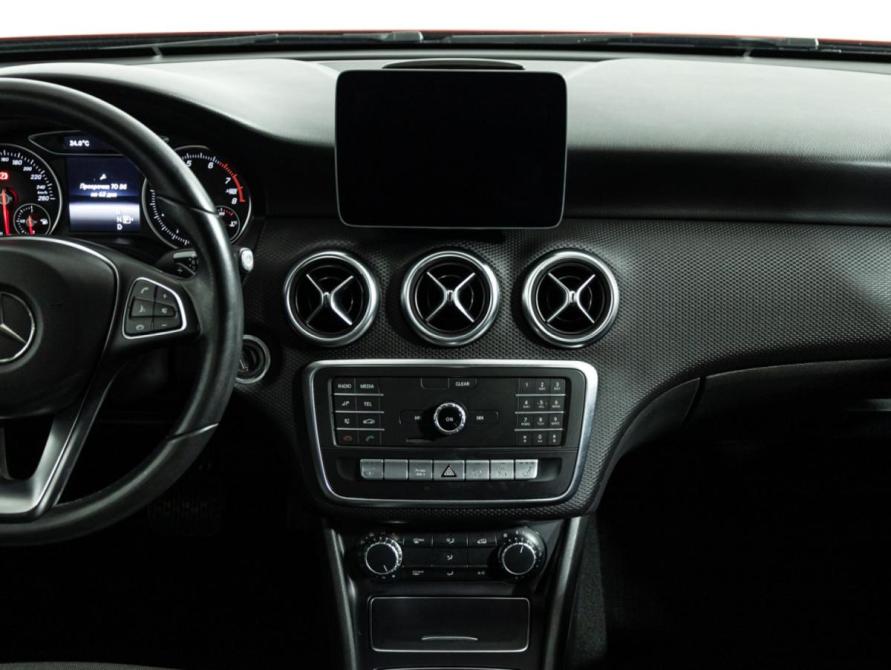 Mercedes-Benz A-Класс III (W176) Рестайлинг Санкт-Петербург  - изображение 15