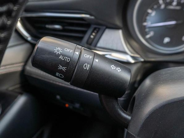 Mazda 6 III (GJ) Рестайлинг 2 с пробегом 2020 года, цена 2 649 000 рублей, 105402 км, седан, Автокод Объявления