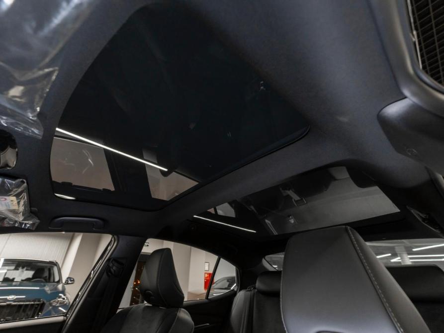 Toyota Camry IX (XV80) China Market Москва  - изображение 10