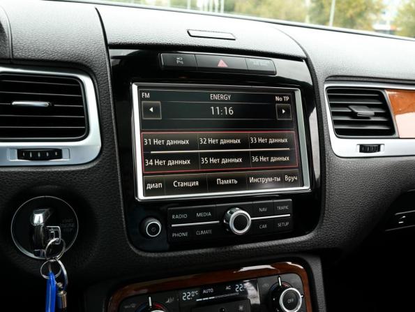 Volkswagen Touareg II с пробегом 2011 года, цена 2 199 000 рублей, 395052 км, внедорожник, Автокод Объявления
