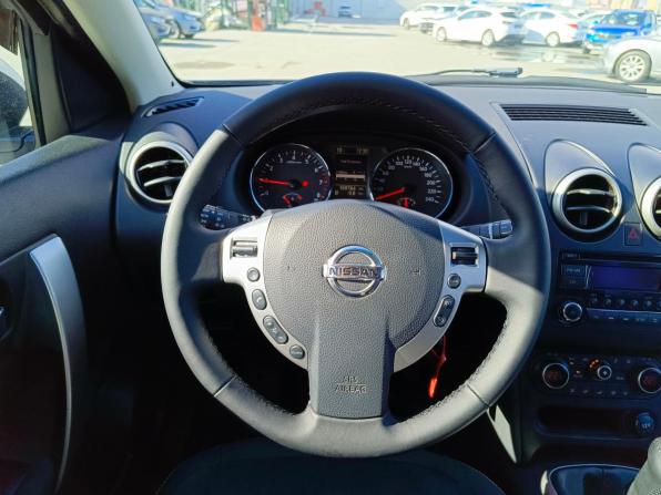 Nissan Qashqai I Рестайлинг с пробегом 2012 года, цена 1 208 000 рублей, 200109 км, внедорожник, Автокод Объявления