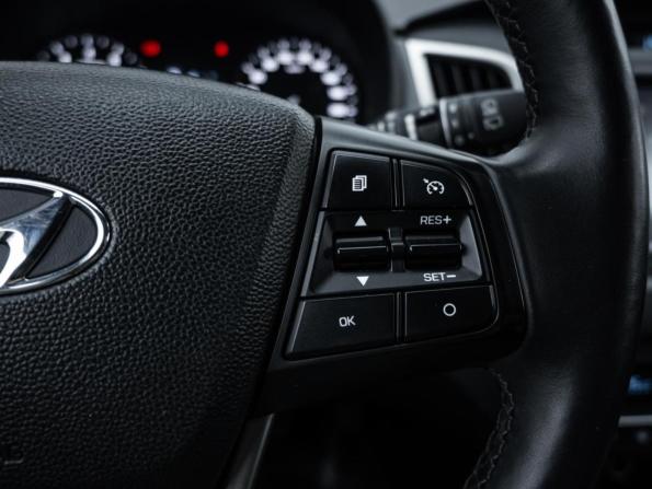 Hyundai Creta I с пробегом 2018 года, цена 1 870 000 рублей, 165885 км, внедорожник, Автокод Объявления