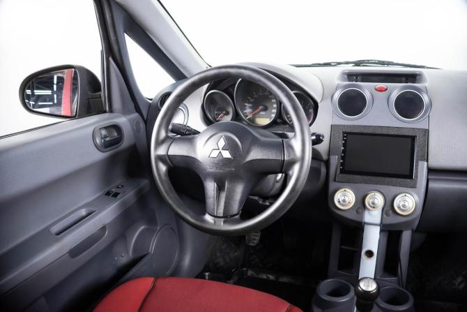 Mitsubishi Colt VI (Z20/Z30) с пробегом 2005 года, цена 399 000 рублей, 198793 км, хэтчбек, Автокод Объявления