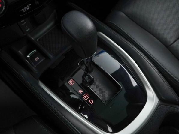 Nissan Qashqai II с пробегом 2018 года, цена 1 848 055 рублей, 108871 км, внедорожник, Автокод Объявления