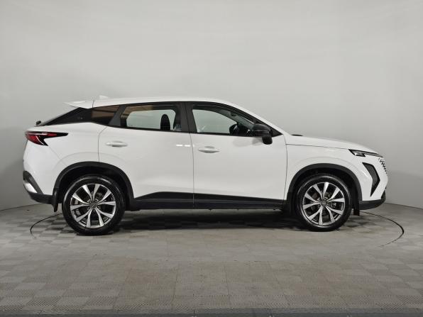 Omoda C5 I Рестайлинг с пробегом 2024 года, цена 1 799 000 рублей, 10320 км, внедорожник, Автокод Объявления