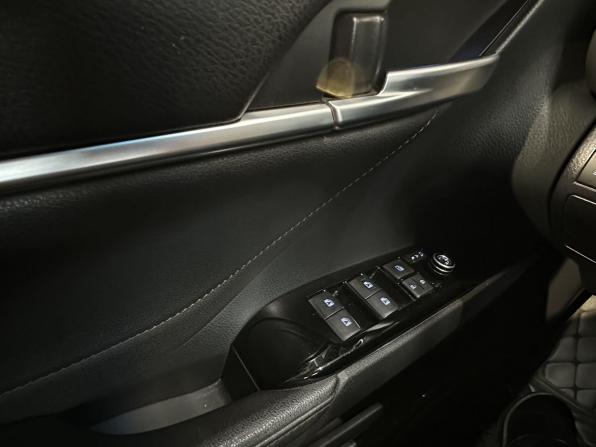 Toyota Camry VIII (XV70) с пробегом 2019 года, цена 2 756 000 рублей, 71668 км, седан, Автокод Объявления