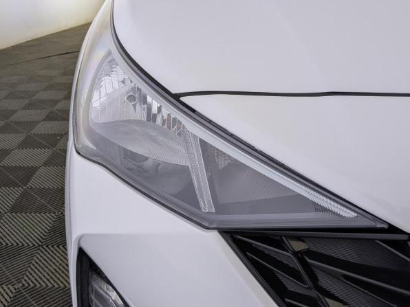 Hyundai Solaris II Рестайлинг с пробегом 2021 года, цена 1 435 000 рублей, 82201 км, седан, Автокод Объявления