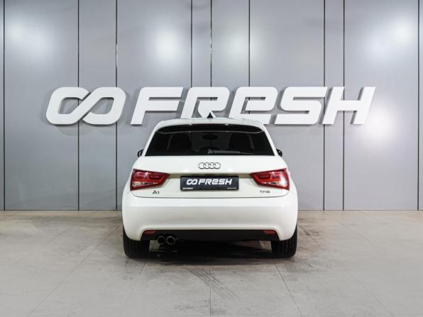 Audi A1 I (8X) с пробегом 2012 года, цена 1 169 000 рублей, 159351 км, хэтчбек, Автокод Объявления