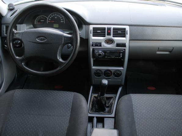Lada (ВАЗ) Priora I с пробегом 2011 года, цена 179 000 рублей, 284418 км, универсал, Автокод Объявления