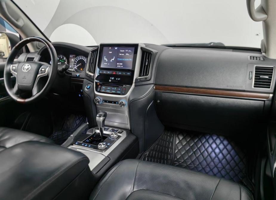 Toyota Land Cruiser 200 Series Рестайлинг 2 Подольск  - изображение 13