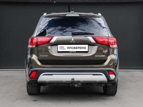 Mitsubishi Outlander III Рестайлинг 3 с пробегом 2019 года, цена 2 320 000 рублей, 104426 км, внедорожник, Автокод Объявления