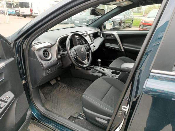 Toyota RAV4 IV (XA40) Рестайлинг с пробегом 2019 года, цена 2 690 000 рублей, 76000 км, внедорожник, Автокод Объявления