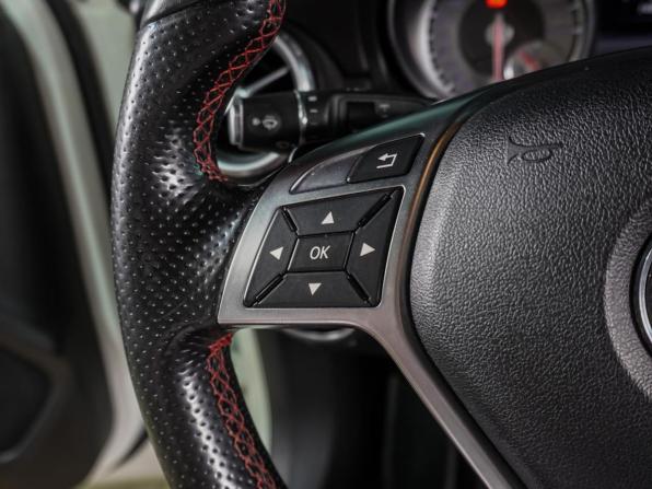 Mercedes-Benz GLA I (X156) с пробегом 2015 года, цена 2 044 000 рублей, 148591 км, внедорожник, Автокод Объявления