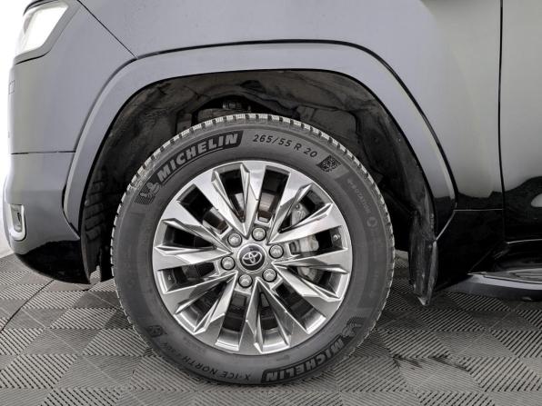 Toyota Land Cruiser 300 Series с пробегом 2021 года, цена 8 670 000 рублей, 110594 км, внедорожник, Автокод Объявления