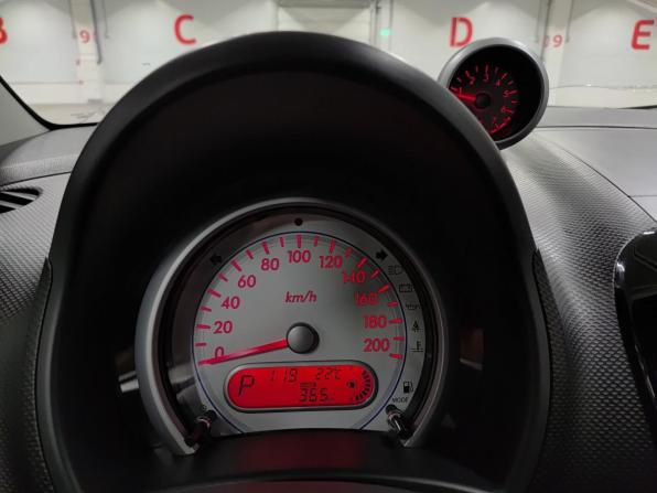 Suzuki Splash I Рестайлинг с пробегом 2012 года, цена 710 000 рублей, 143331 км, хэтчбек, Автокод Объявления